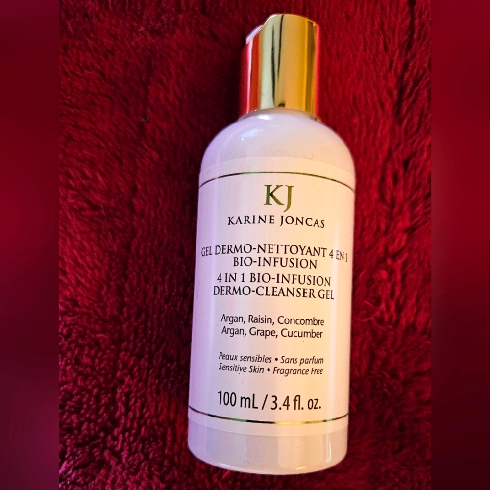 NEW - 4-in-1 Bio-Infusion Dermo-Cleanser Gel